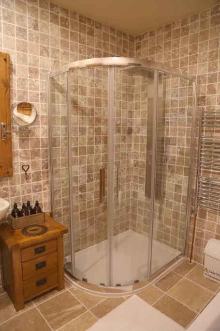 Bumbleberry Cottage Gresford Eksteriør bilde