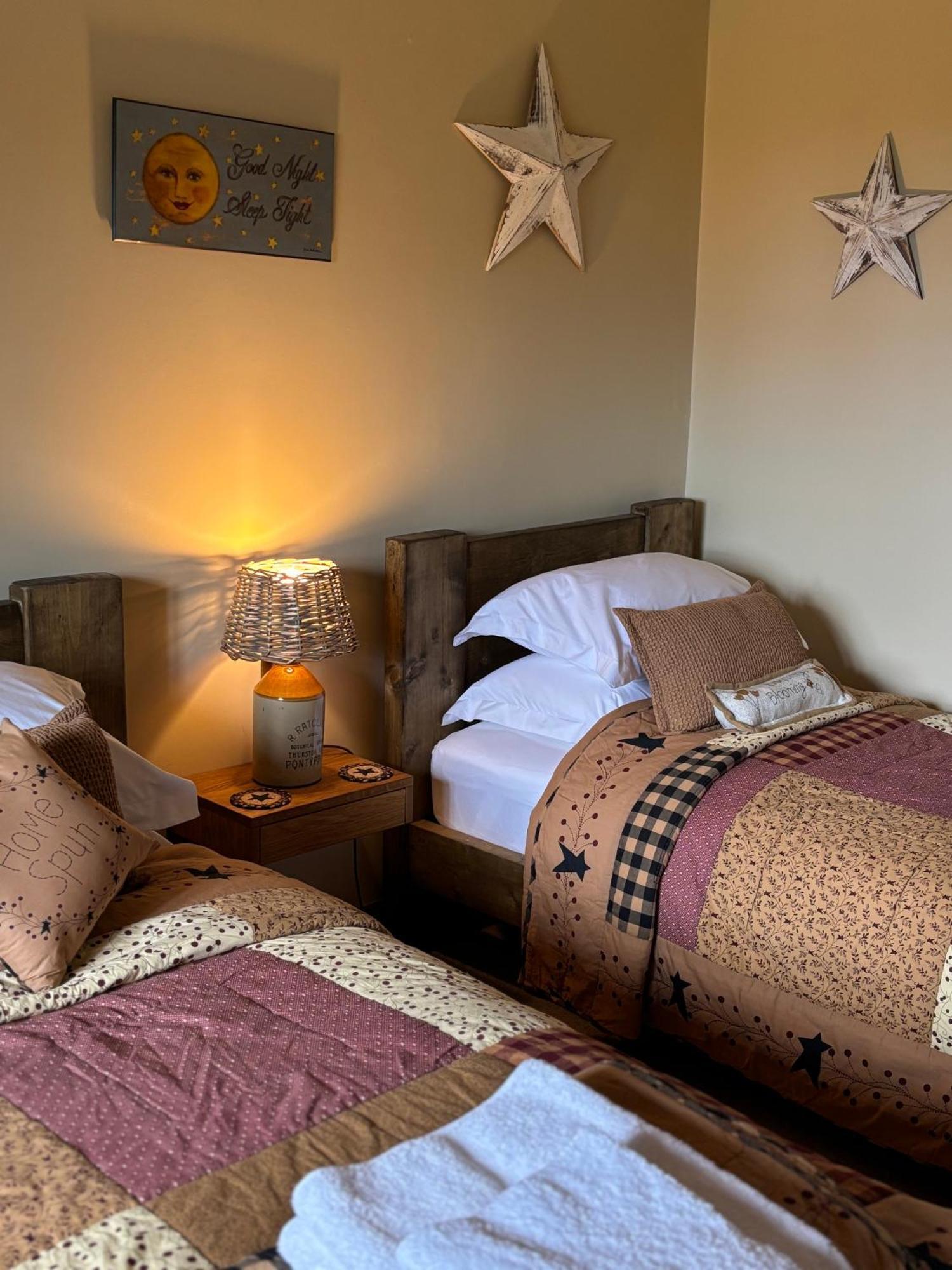 Bumbleberry Cottage Gresford Eksteriør bilde